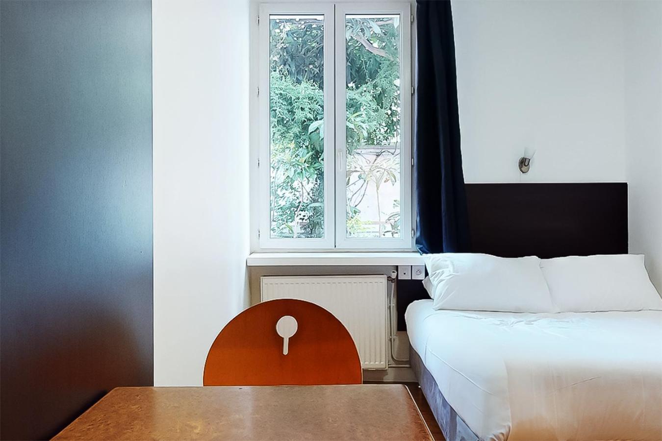 Hotel De Menilmontant Parijs