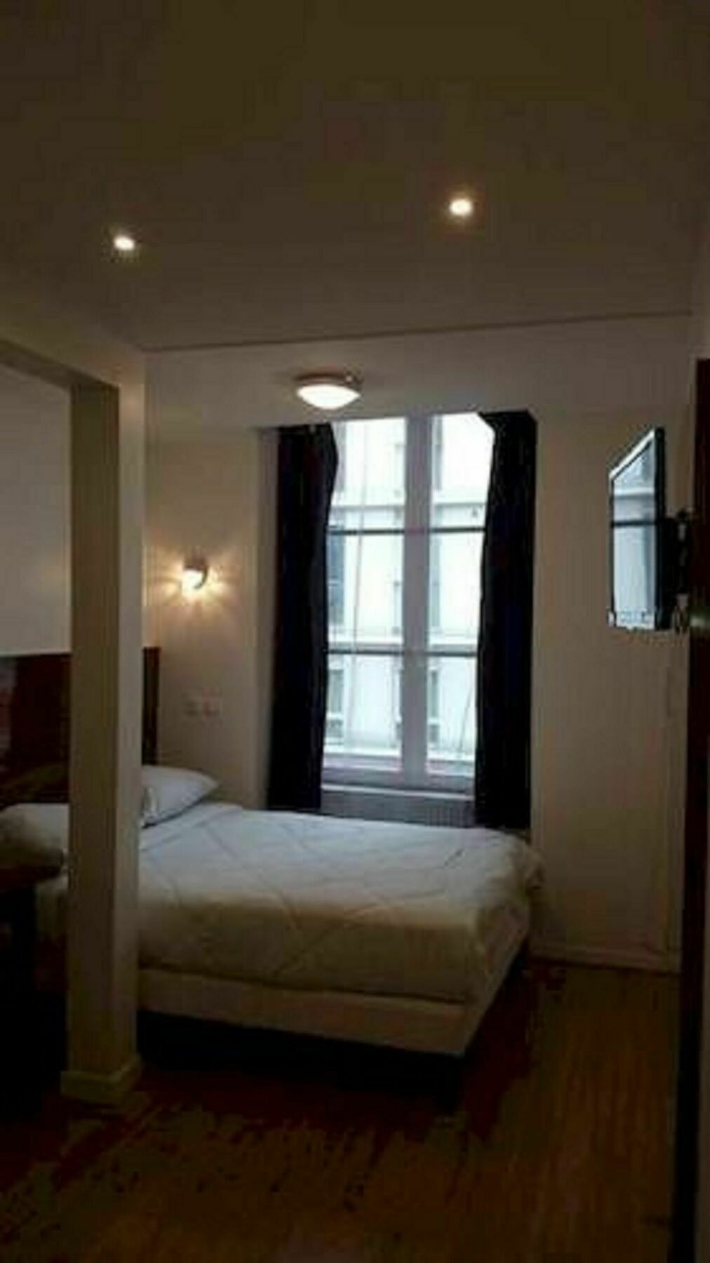 De Menilmontant Hotel Parijs