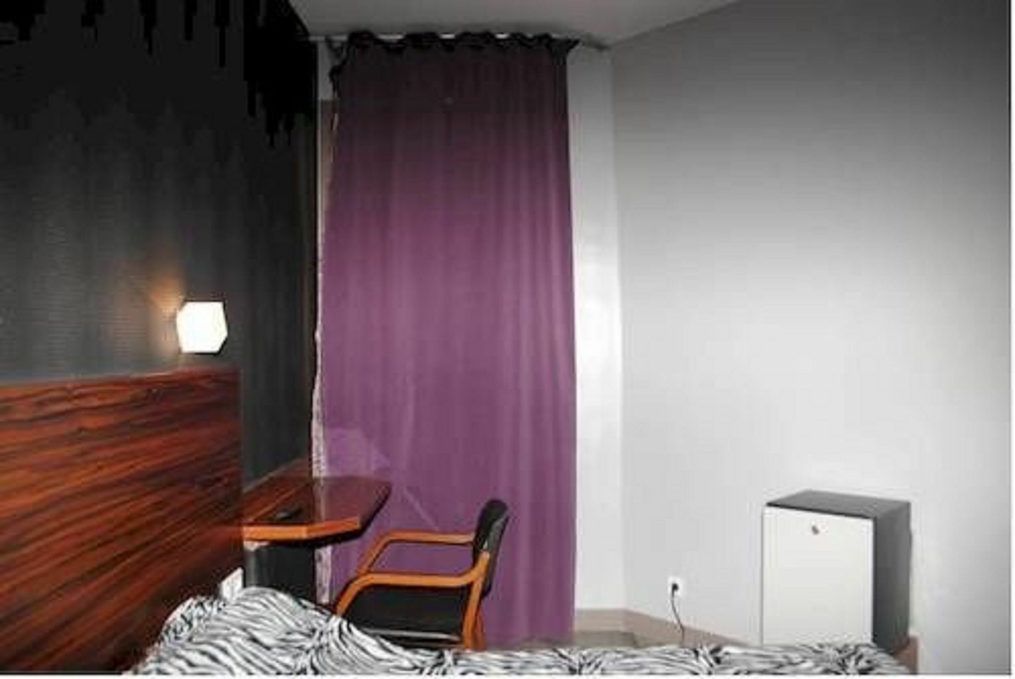De Menilmontant Hotel Parijs
