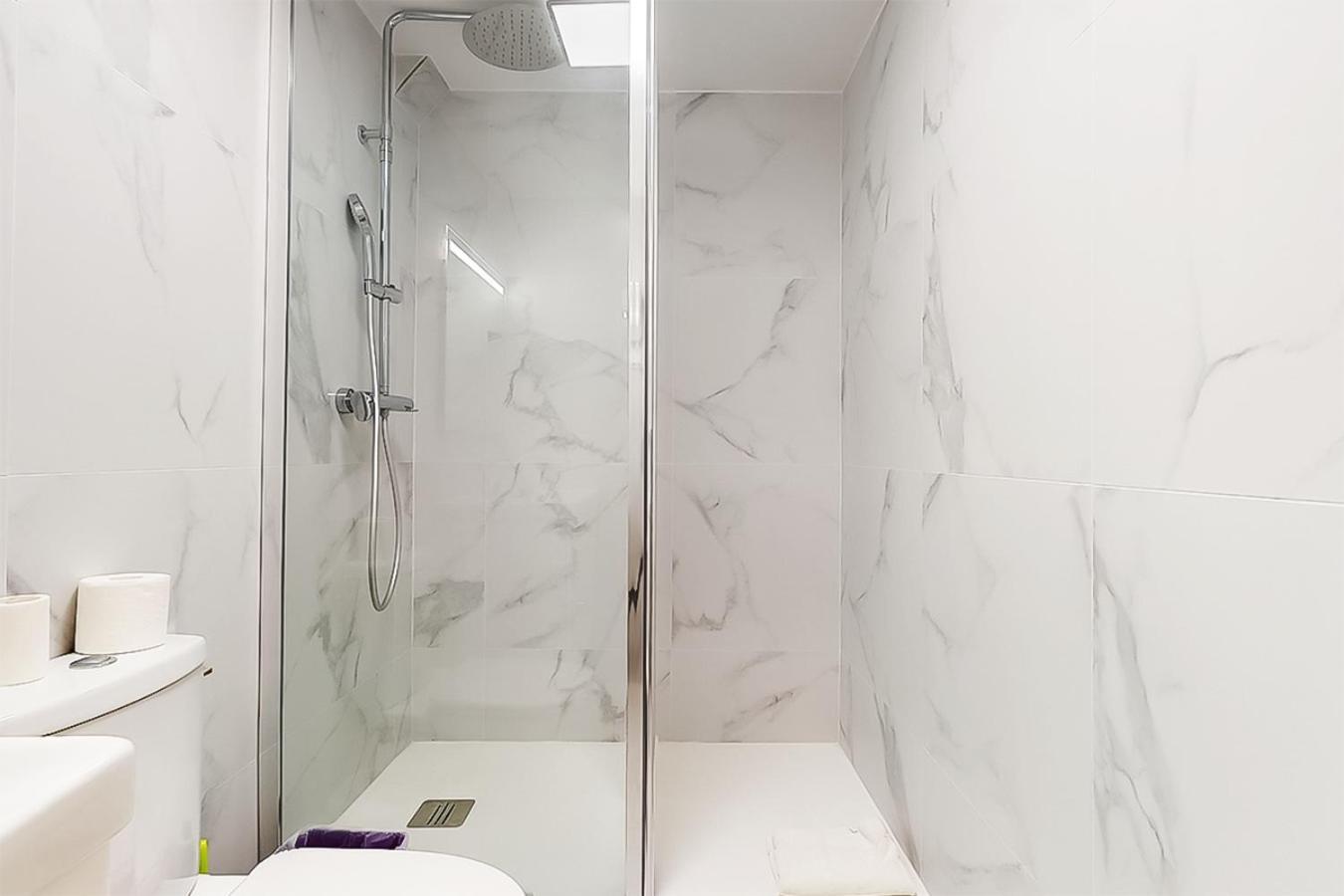 De Ménilmontant Hotel 3*